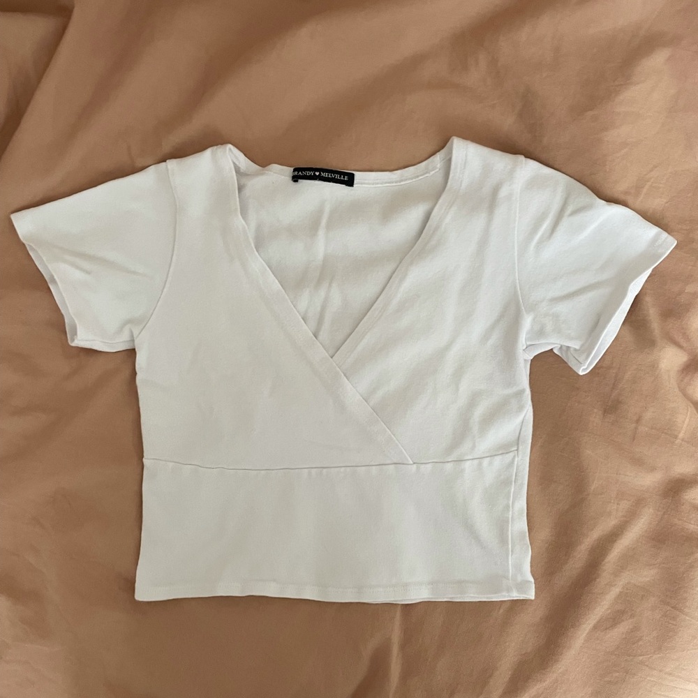 Brandy Melville white t shirt
